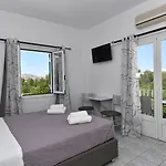 Katerina Aparthotel 4*